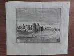 40 / Kasteel te Medemblik - Originele gravure uit 1736, Antiek en Kunst, Kunst | Etsen en Gravures, Ophalen of Verzenden