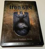 Iron Sky (2012), Steelbook versie, Cd's en Dvd's, Dvd's | Science Fiction en Fantasy, Ophalen of Verzenden, Science Fiction, Zo goed als nieuw