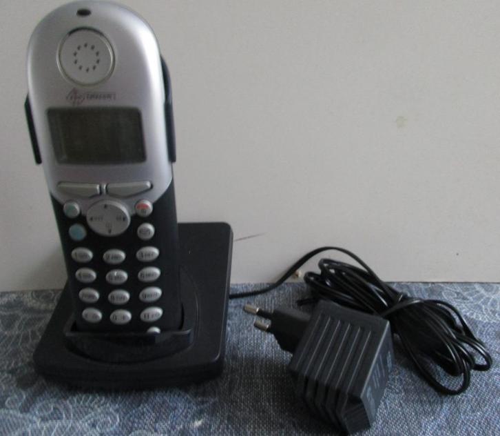 zwarte telefoon set Kpn telecom, Telecommunicatie, Vaste telefoons | Handsets en Draadloos, Gebruikt, 1 handset, Ophalen of Verzenden