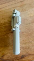 Telescopische telefoon houder merk : MI met Bluetooth afst.b, Ophalen of Verzenden, Zo goed als nieuw, Auto
