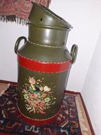 Melkbus met deksel gedecoreerd, Ophalen