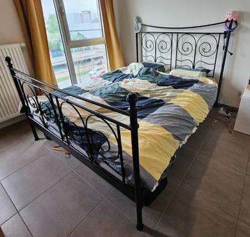 Bedframe 160cm