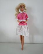 Mattel Barbie 1966 met collectie kleding, Verzamelen, Poppen, Gebruikt, Ophalen of Verzenden