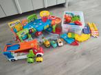 VTech toet toet garage + ambulance + wegdelen, Ophalen of Verzenden, Gebruikt, 2 tot 4 jaar