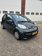 Peugeot 107 1.0 12V 3DR 2009 Grijs, Auto's, Voorwielaandrijving, Stof, Beige, 4 stoelen