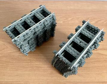 Lego – 9V Rails - 24 stuks rechte rails beschikbaar voor biedingen