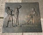 antieke bronzen Art-Deco plaat; Jezus ter dood veroordeeld., Ophalen
