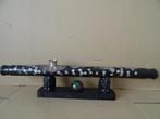 Vintage Chinese opiumpijp parelmoer belegd op standaard 55cm, Ophalen of Verzenden