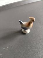 Mooi porseleinen vogeltje, Antiek en Kunst, Antiek | Porselein, Ophalen of Verzenden