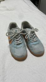 Hummel Gym Tennis schoenen maat 37, Sport en Fitness, Ophalen, Zo goed als nieuw, Overige typen, Overige merken