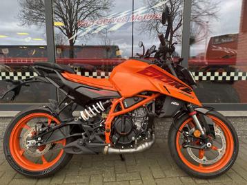 KTM 390 DUKE ABS 2025 beschikbaar voor biedingen