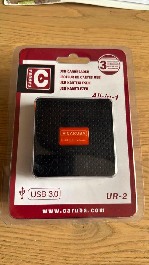 Caruba usb kaartlezer, Computers en Software, Geheugenkaartlezers, Zo goed als nieuw, Ophalen