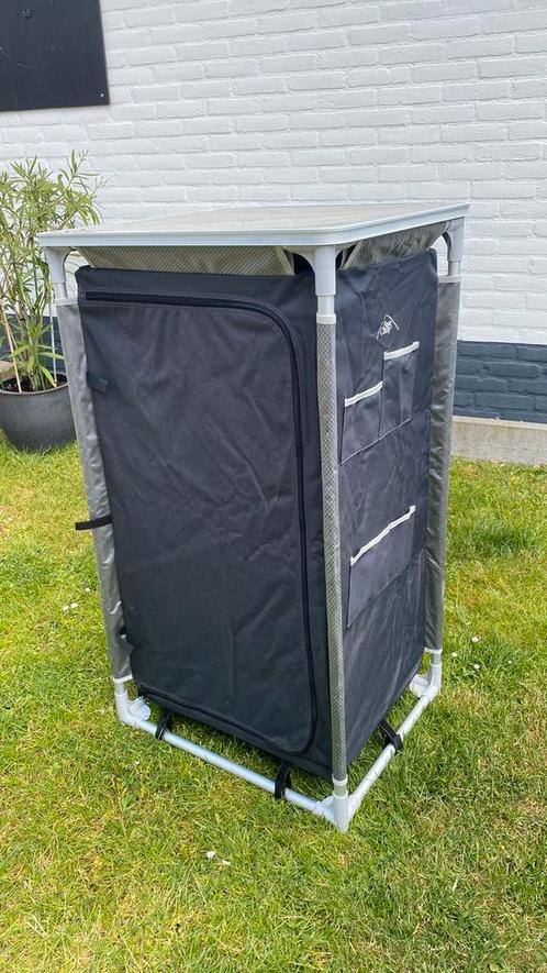 Base Camp camping keuken, Caravans en Kamperen, Kampeermeubelen, Zo goed als nieuw, Campingkast, Ophalen of Verzenden