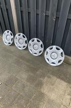 16 inch mercedes wieldoppen, Auto diversen, Wieldoppen, Ophalen of Verzenden, Zo goed als nieuw