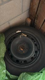 4 winterbanden met stalen velgen 65 R15, Ophalen of Verzenden, Gebruikt