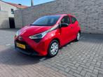Toyota Aygo X 1.0 VVT-i | 2019 | APK2027 | Dealeronderhouden, Auto's, Toyota, Voorwielaandrijving, Stof, Zwart, 4 stoelen