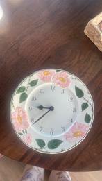 Villeroy en Boch wild rose klok, Ophalen of Verzenden, Zo goed als nieuw, Wandklok