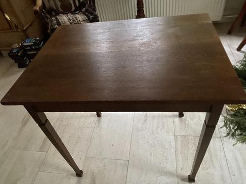 Vol Massief Eikenhouten Eettafeltje Ca. 1920. Klein model, Antiek en Kunst, Antiek | Meubels | Tafels, Ophalen
