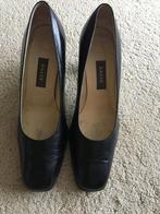 Vintage Bally Suisse zwart leren schoenen met maat 6½, Kleding | Dames, Schoenen, Zwart, Ophalen of Verzenden, Schoenen met hoge hakken