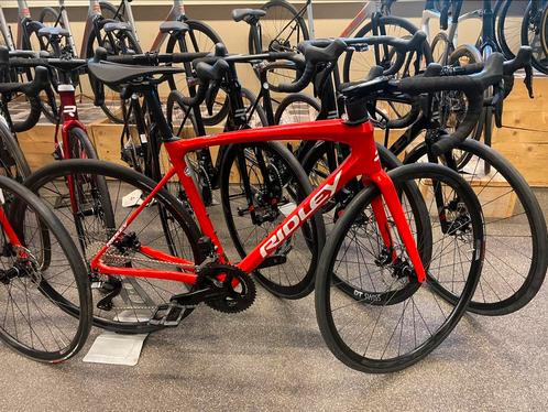 Nieuwe Ridley fenix 105 di2 vanaf €1999, Fietsen en Brommers, Fietsen | Racefietsen, Nieuw, Overige merken, Meer dan 20 versnellingen