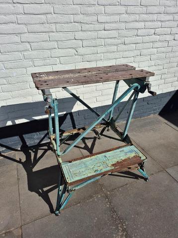 Vintage inklapbare workmate werkbank beschikbaar voor biedingen