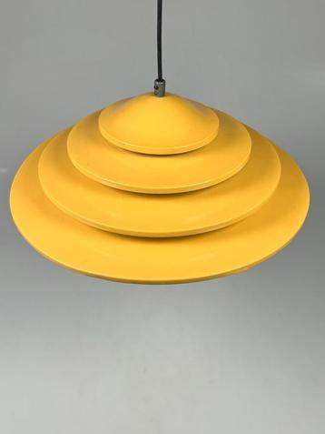 Vintage Gele Hanglamp / Schalenlamp. 1970's beschikbaar voor biedingen