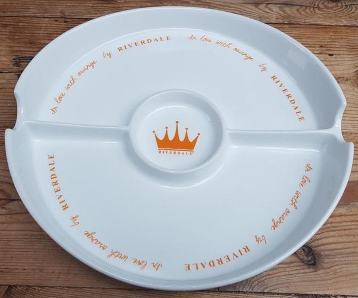 In love with orange, Riverdale, hapjes schaal, Huis en Inrichting, Keuken | Servies, Gebruikt, Schaal of Schalen, Overige stijlen