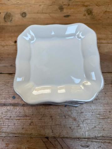 10 bordjes, schaaltjes, gebaksbord van Costa Nova beschikbaar voor biedingen