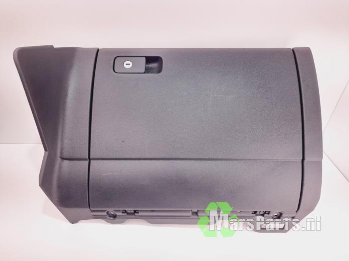 Dashboardkastje van een Volkswagen Golf, Auto-onderdelen, Dashboard en Schakelaars, Volkswagen, Gebruikt, 6 maanden garantie, 12 maanden garantie