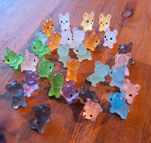 30 stuks mini hondjes, glow in the dark, Verzamelen, Poppetjes en Figuurtjes, Nieuw, Ophalen of Verzenden