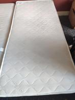 Twee foam matrassen, een Sultan(Ikea) en een Meradiso., Huis en Inrichting, Slaapkamer | Matrassen en Bedbodems, 90 cm, Ophalen of Verzenden