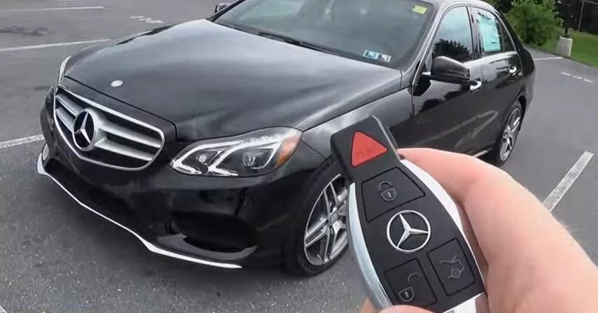 Mercedes extra autosleutel met inleren op de auto nodig bel, Auto diversen, Overige Auto diversen, Ophalen