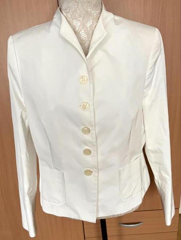 van der Mark wit jasje maat 44 [DMv], Kleding | Dames, Jasjes, Kostuums en Pakken, Zo goed als nieuw, Maat 42/44 (L), Wit, Ophalen of Verzenden
