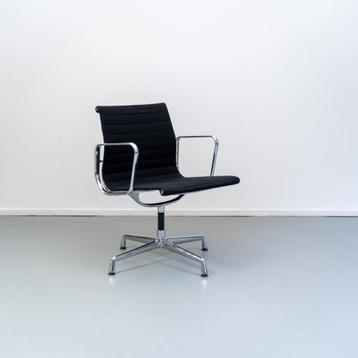 16x Vitra Eames EA 108 Zwart Hopsak - Chroom beschikbaar voor biedingen