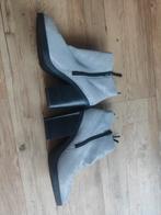 Grijze Invito Laarsjes Hak - Maat 36, Lage of Enkellaarzen, Ophalen of Verzenden, Invito, Grijs