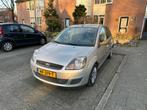 Ford Fiësta 1.3 5DR 2007 Grijs, Auto's, Ford, Voorwielaandrijving, 1299 cc, Stof, 4 cilinders