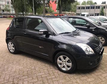 Suzuki Swift 1.3 3D 2010 Zwart beschikbaar voor biedingen