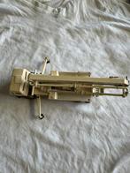 Mercedes truck Schwing kvm 23 betonpomp, Ophalen of Verzenden, Bus of Vrachtwagen