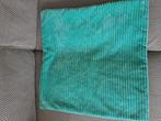 Aqua blauwe kussenhoezen 2 stuks 57 x 57 cm, Huis en Inrichting, Woonaccessoires | Kussens, Ophalen of Verzenden, Zo goed als nieuw