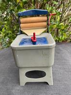 heel oud kinder wasmachientje / wasmachine van blik., Ophalen of Verzenden