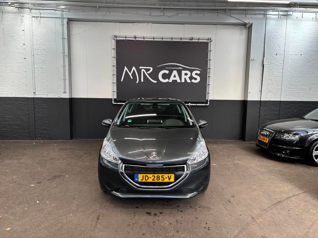 Peugeot 208 1.0 VTi Navi/Cruise Control/Airco, Auto's, Peugeot, Euro 5, Gebruikt, 31 €/maand, Bedrijf