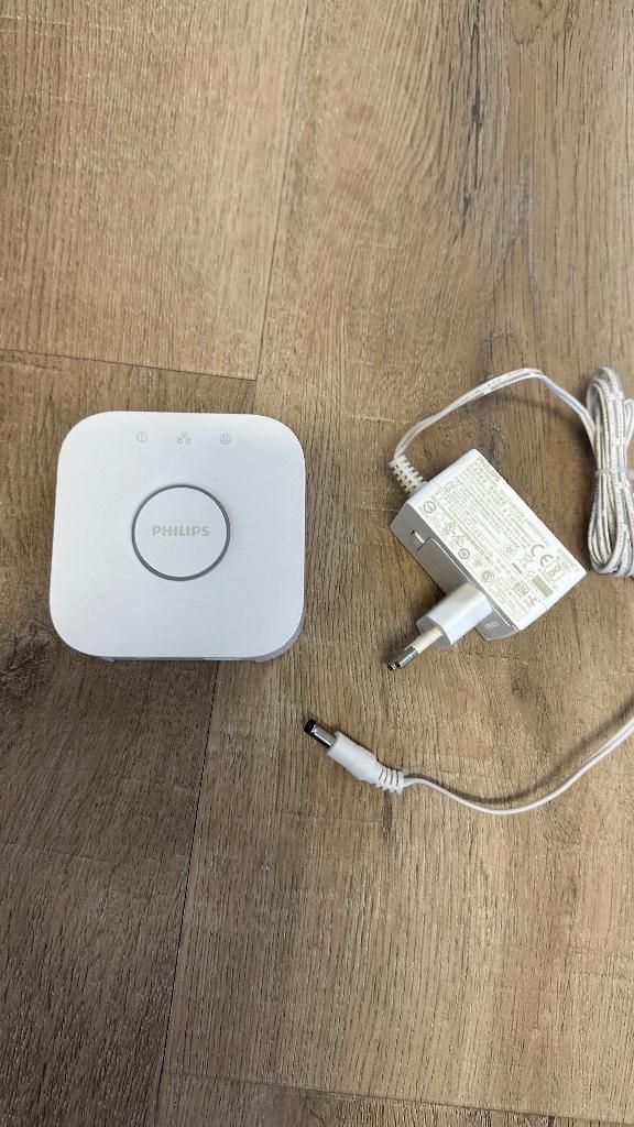 Philips Hue Bridge, Huis en Inrichting, Lampen | Losse lampen, Minder dan 30 watt, Overige typen, Zo goed als nieuw, E27 (groot)