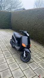 !Gezocht! Zip 70cc, Fietsen en Brommers, Scooters | Piaggio, Ophalen of Verzenden, Zo goed als nieuw, Benzine, Zip