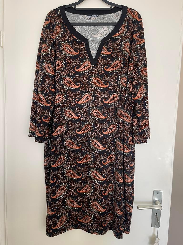 Norah lang travelstof tuniek  maat 46, Kleding | Dames, Grote Maten, Ophalen of Verzenden, Zo goed als nieuw, Zwart, Blouse of Tuniek
