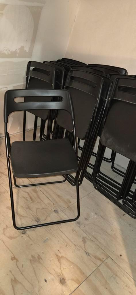 24x IKEA NISSE Klapstoelen - Zwart, Huis en Inrichting, Stoelen, Ophalen