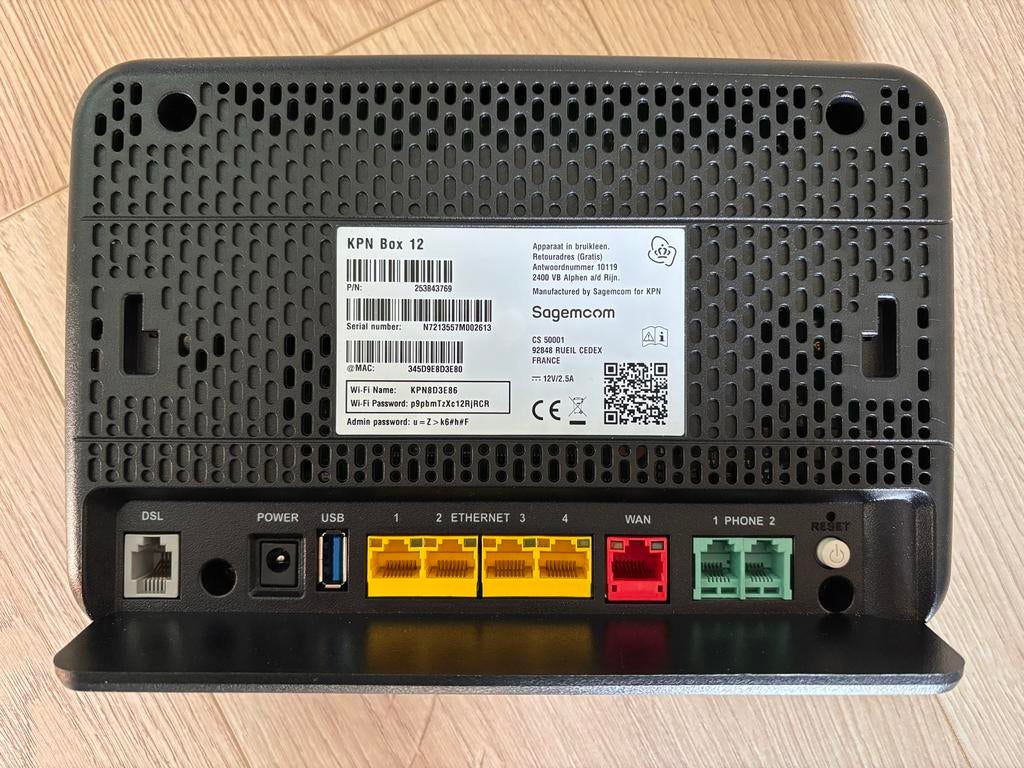 KPN Box 12 Router met voeding, Computers en Software, Routers en Modems, Ophalen, Gebruikt, Router met modem