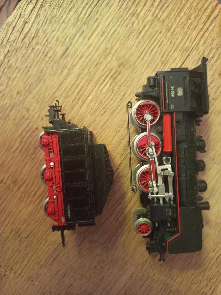 Br 24 Märklin ho 3003, Hobby en Vrije tijd, Modeltreinen | H0, Wisselstroom, Locomotief, Ophalen of Verzenden, Zo goed als nieuw