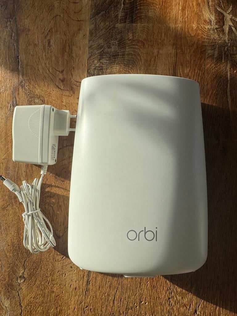 Netgear Orbi RBR50 / RBS50 wifirouter zonder satellieten, Ophalen of Verzenden, Compatibel met smartphone, Gebruikt, Draadloos