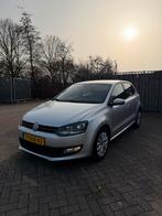 Volkswagen Polo 1.2 TSI 2013 Grijs, Auto's, Voorwielaandrijving, 40 €/maand, Zwart, 4 cilinders