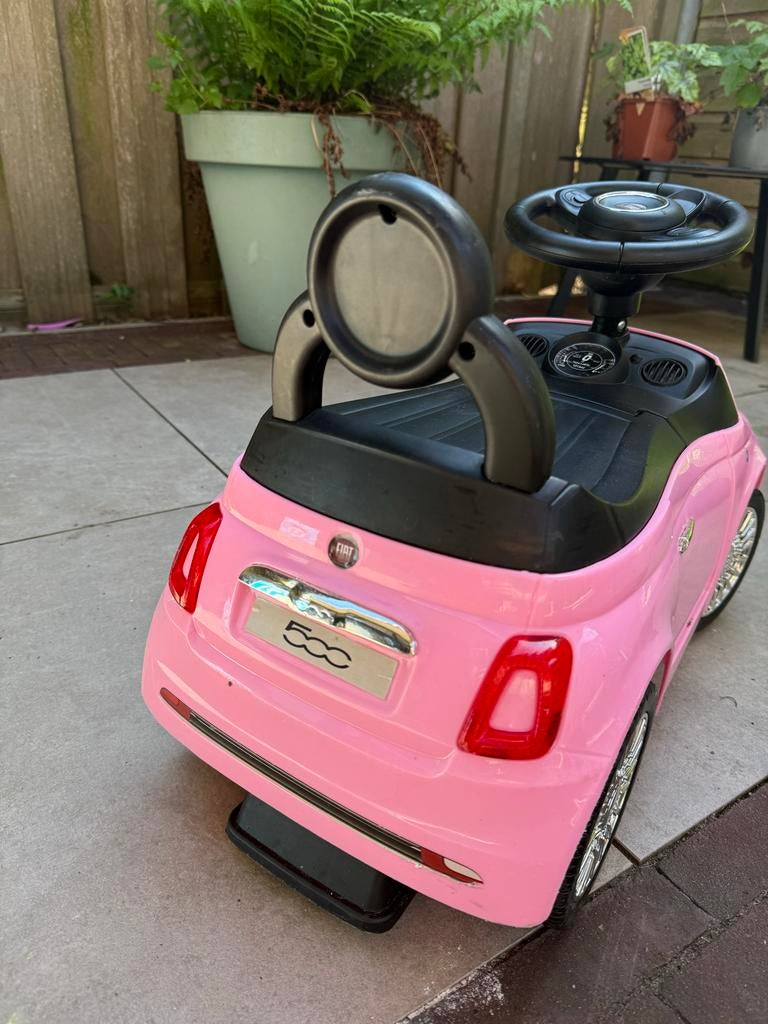 Roze Fiat 500 loopauto voor kinderen, Ophalen, Gebruikt, Loopvoertuig